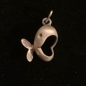 VTG Beau sterling whale pendant